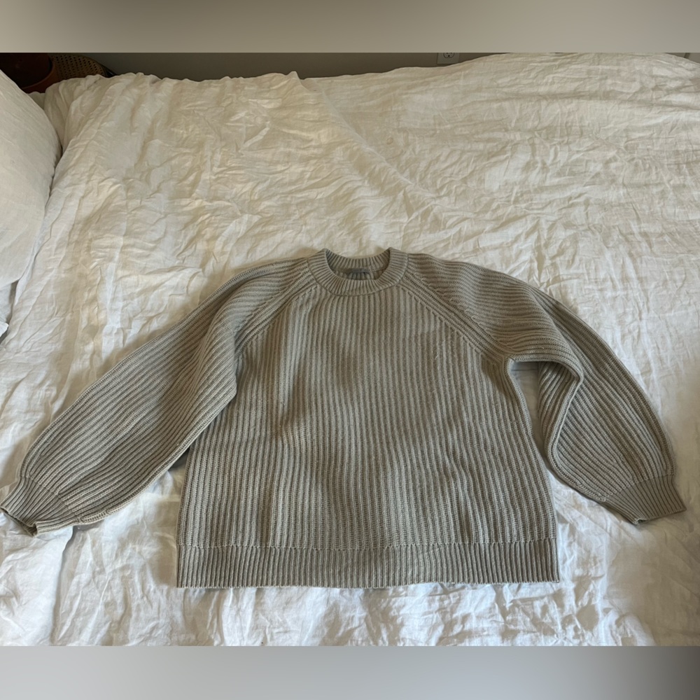 COS Cashmere oversized rounded sleeves off white sweater size medium